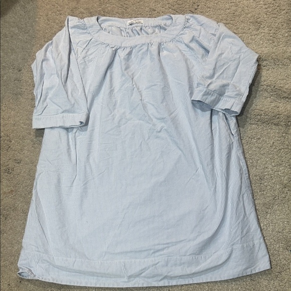 “The Sleep Shirt” striped 100 percent cotton EUC